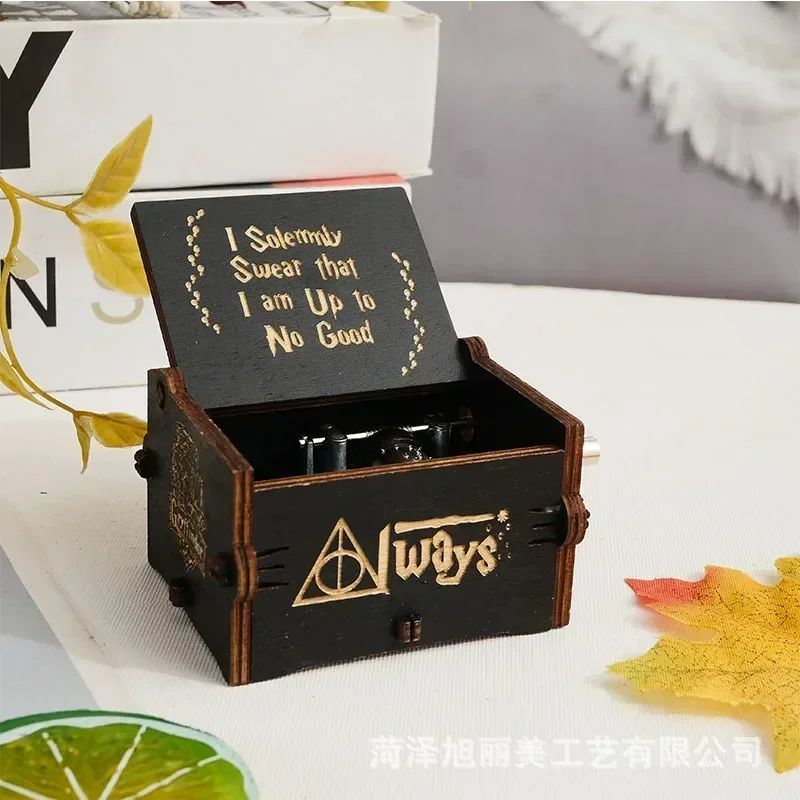 Woodworking Ideas - Anime Themed Hand-cranked Music Box Wooden