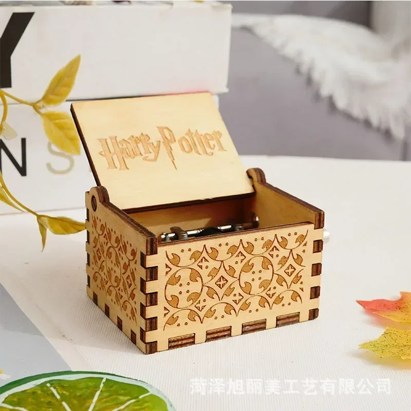 Anime Themed Hand-cranked Musi - đánh giá và giá Woodworking Ideas